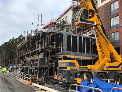 Assembling of restaurant building in Nacka